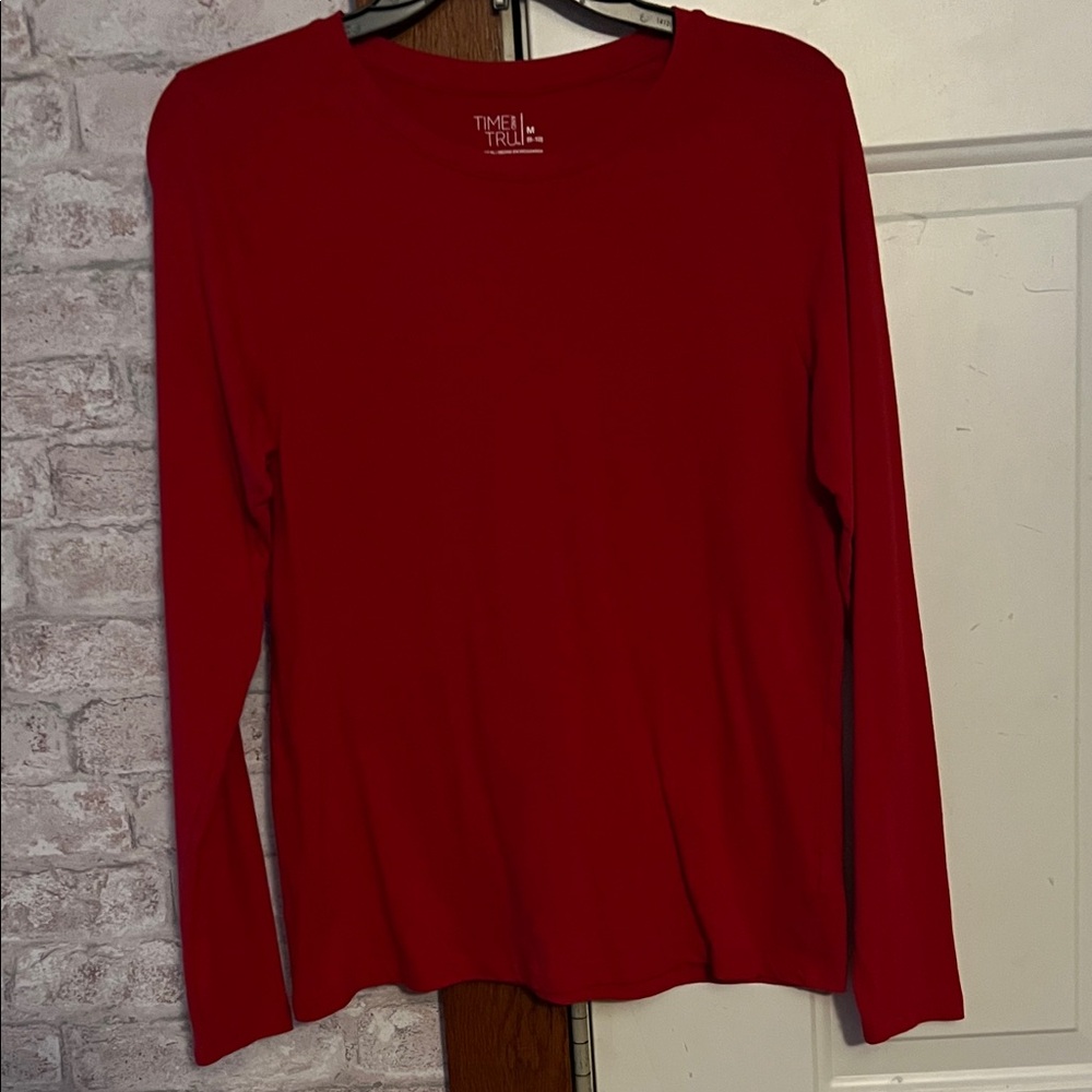 Time and Tru Women's Bold Red Long Sleeve Tee